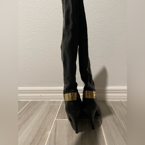 FERGIE BLACK RICH OVER THE KNEE BOOTS SHOES SZ 6 - Picture 7 of 8